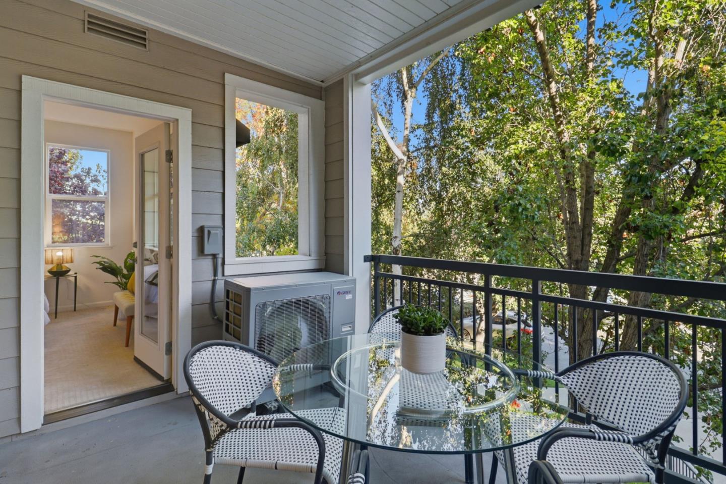 Detail Gallery Image 25 of 32 For 1982 W Bayshore Rd #121,  East Palo Alto,  CA 94303 - 2 Beds | 2 Baths