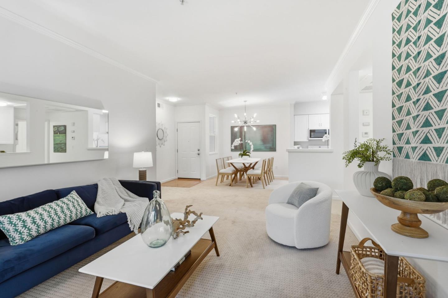 Detail Gallery Image 5 of 32 For 1982 W Bayshore Rd #121,  East Palo Alto,  CA 94303 - 2 Beds | 2 Baths