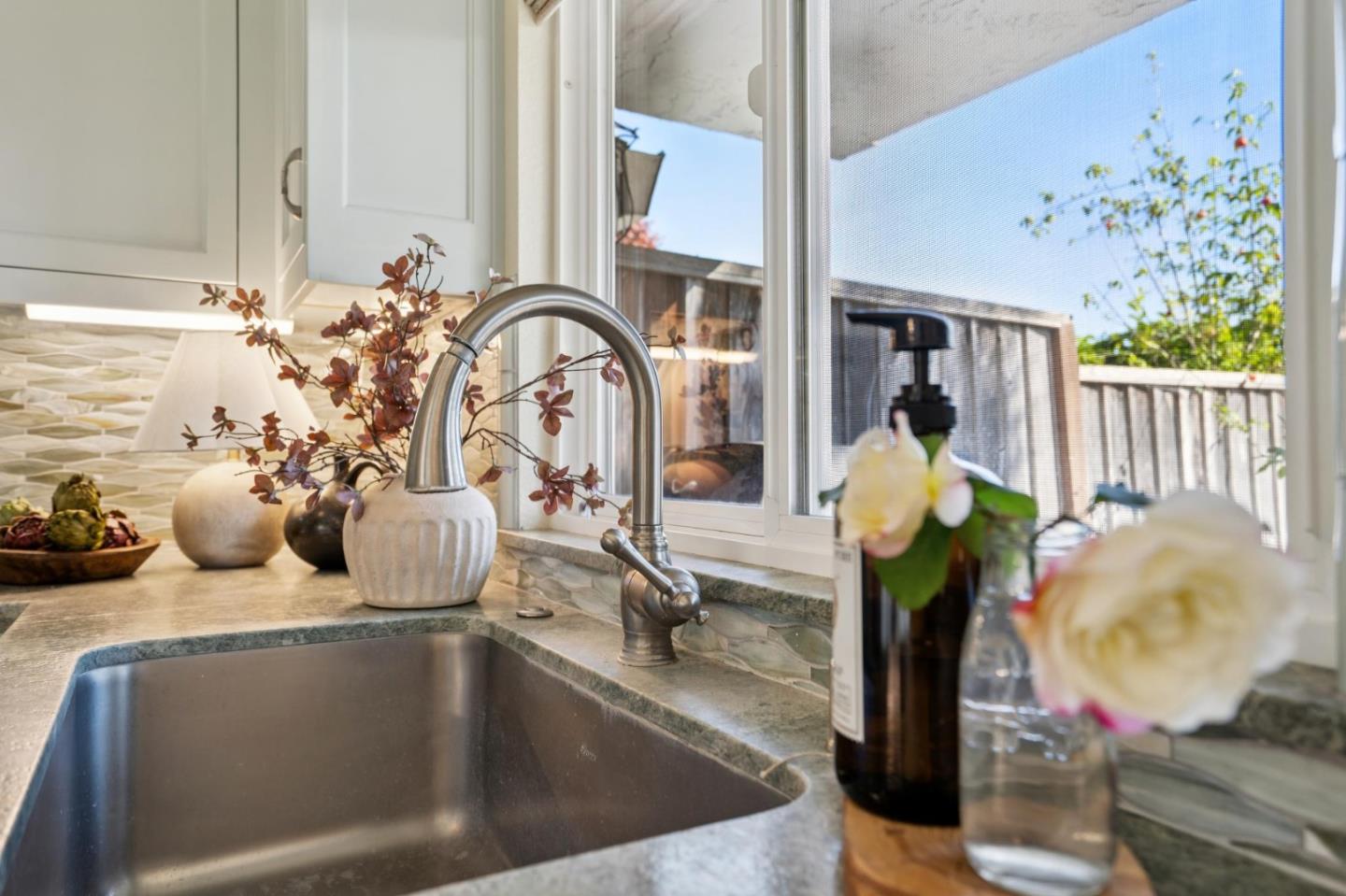 Detail Gallery Image 29 of 51 For 415 Sailfish Dr, Aptos,  CA 95003 - 3 Beds | 1/1 Baths