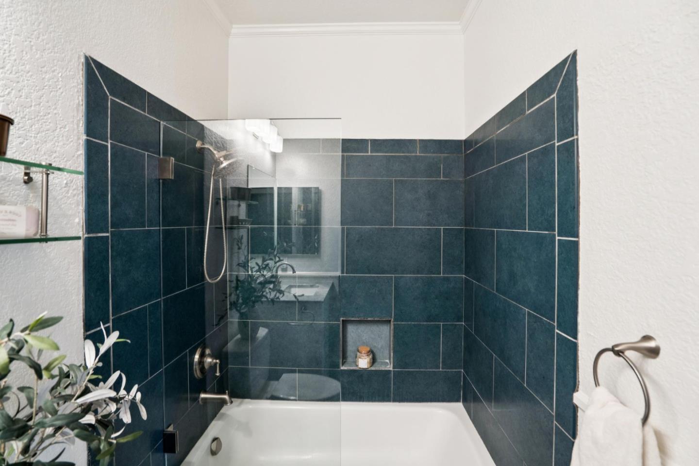 Detail Gallery Image 42 of 51 For 415 Sailfish Dr, Aptos,  CA 95003 - 3 Beds | 1/1 Baths