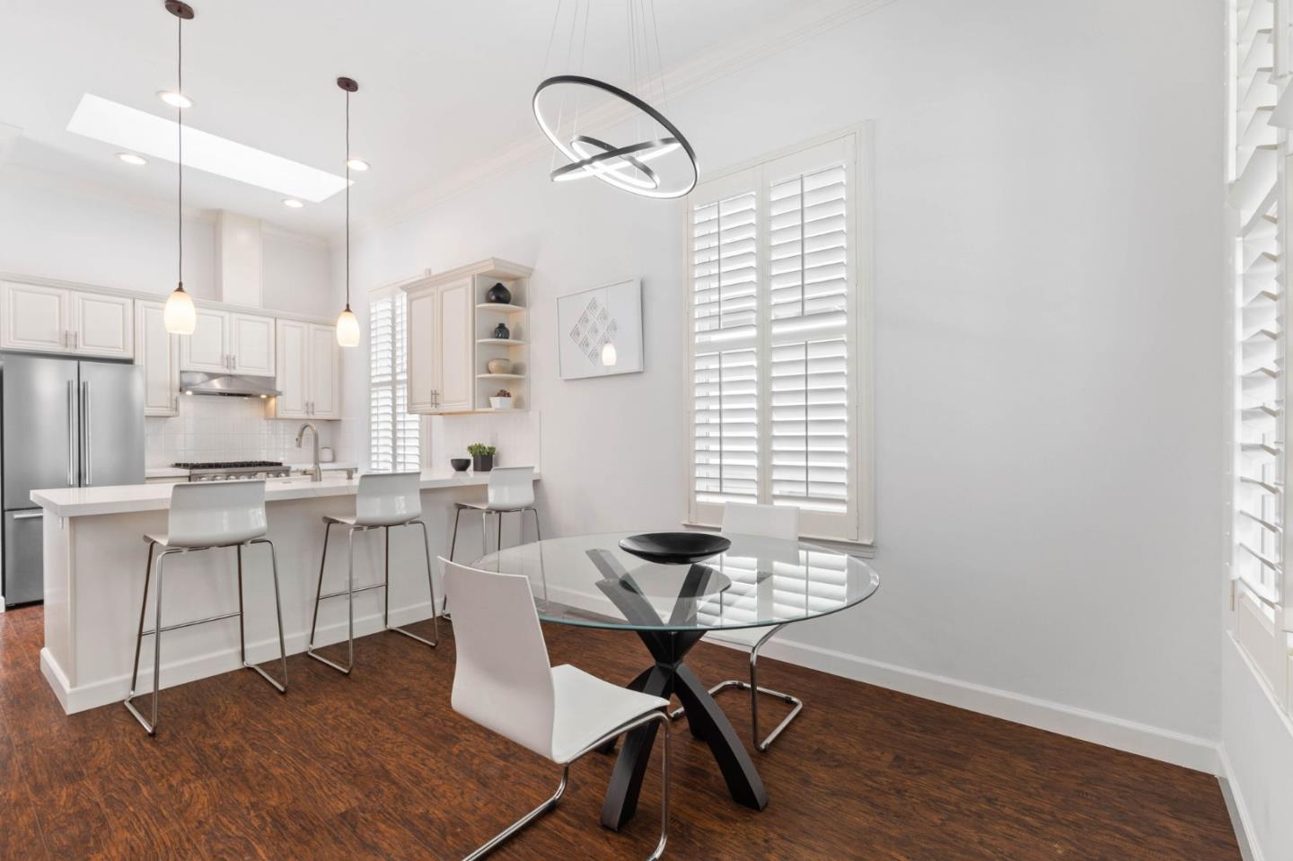 Detail Gallery Image 6 of 43 For 141 N Almaden Blvd, San Jose,  CA 95110 - – Beds | – Baths