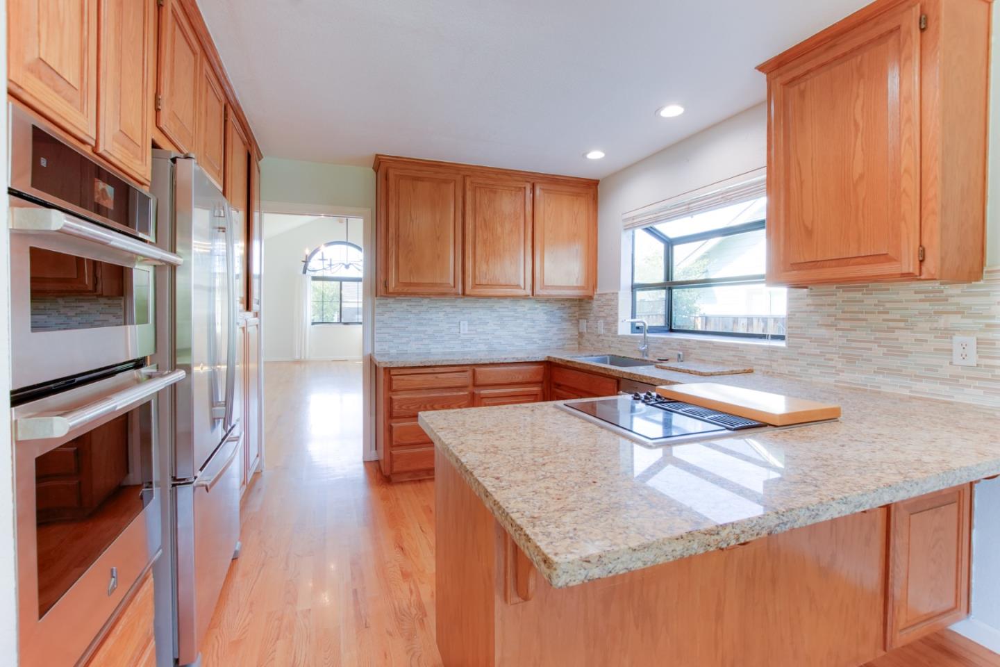 Detail Gallery Image 24 of 49 For 350 Tina Dr, Hollister,  CA 95023 - 4 Beds | 2 Baths