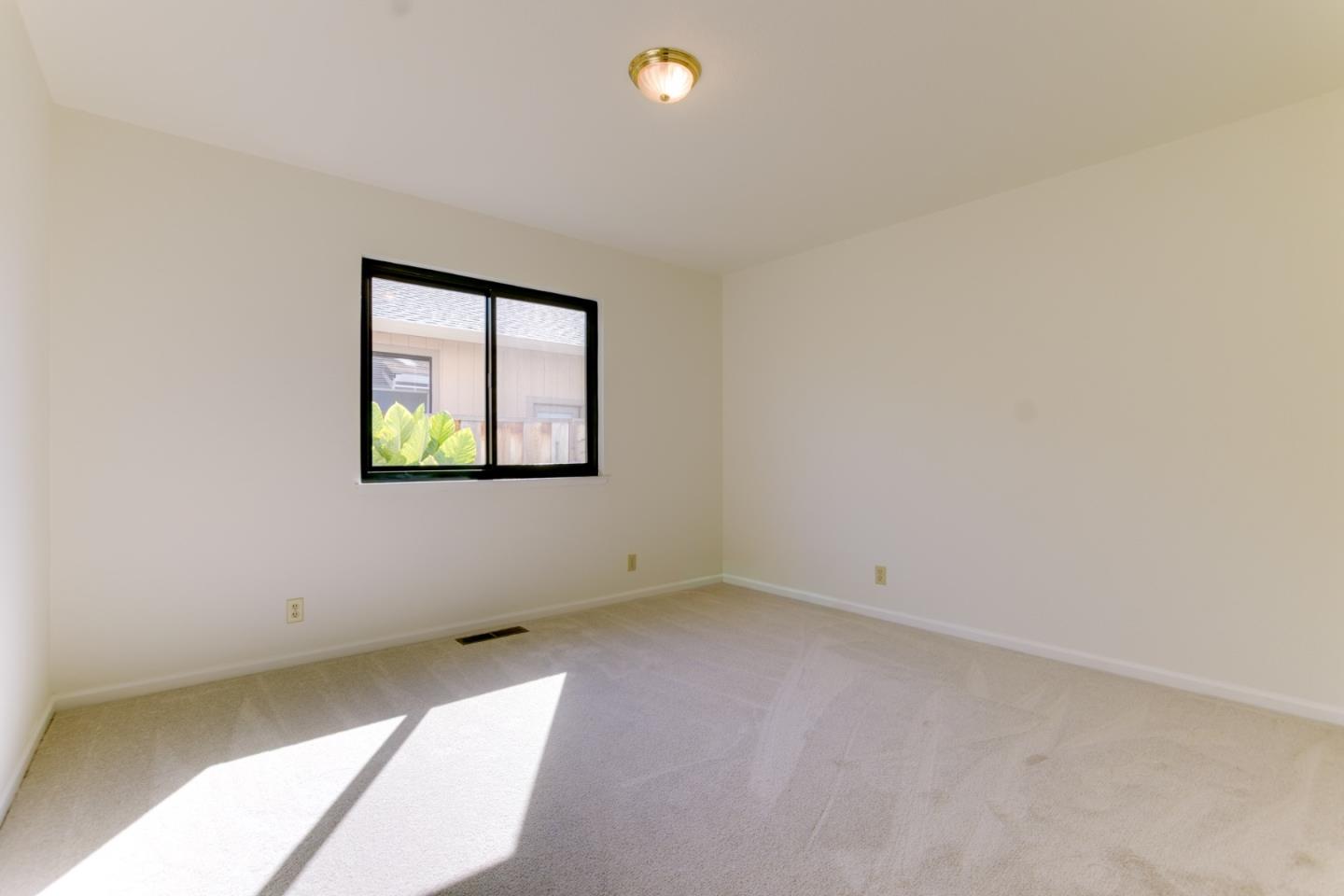 Detail Gallery Image 38 of 49 For 350 Tina Dr, Hollister,  CA 95023 - 4 Beds | 2 Baths