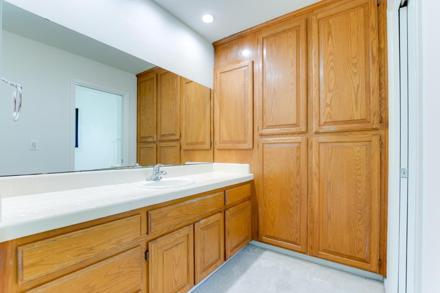 Detail Gallery Image 45 of 49 For 350 Tina Dr, Hollister,  CA 95023 - 4 Beds | 2 Baths