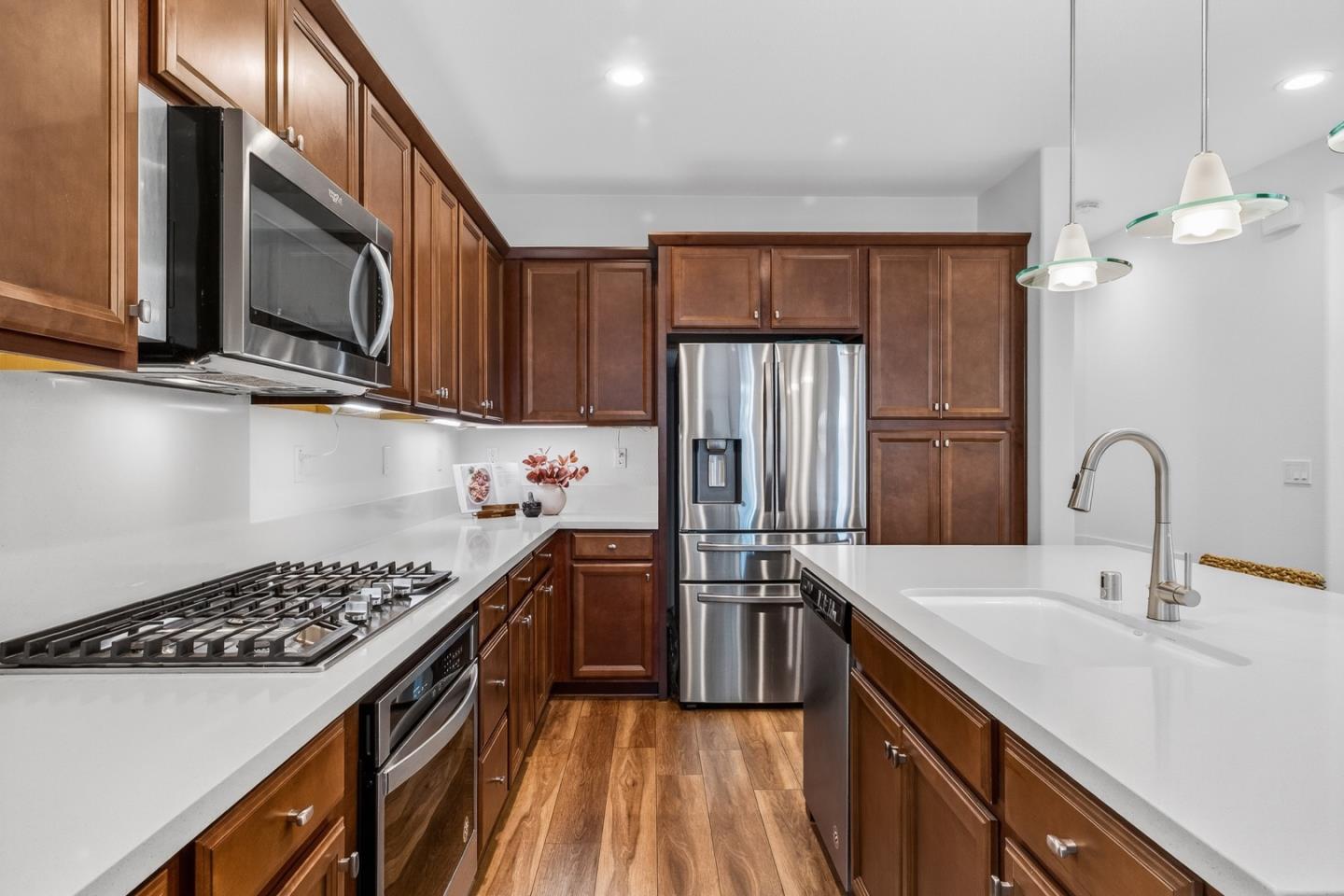 Detail Gallery Image 13 of 44 For 2975 Denali Dr, Marina,  CA 93933 - 3 Beds | 2/1 Baths