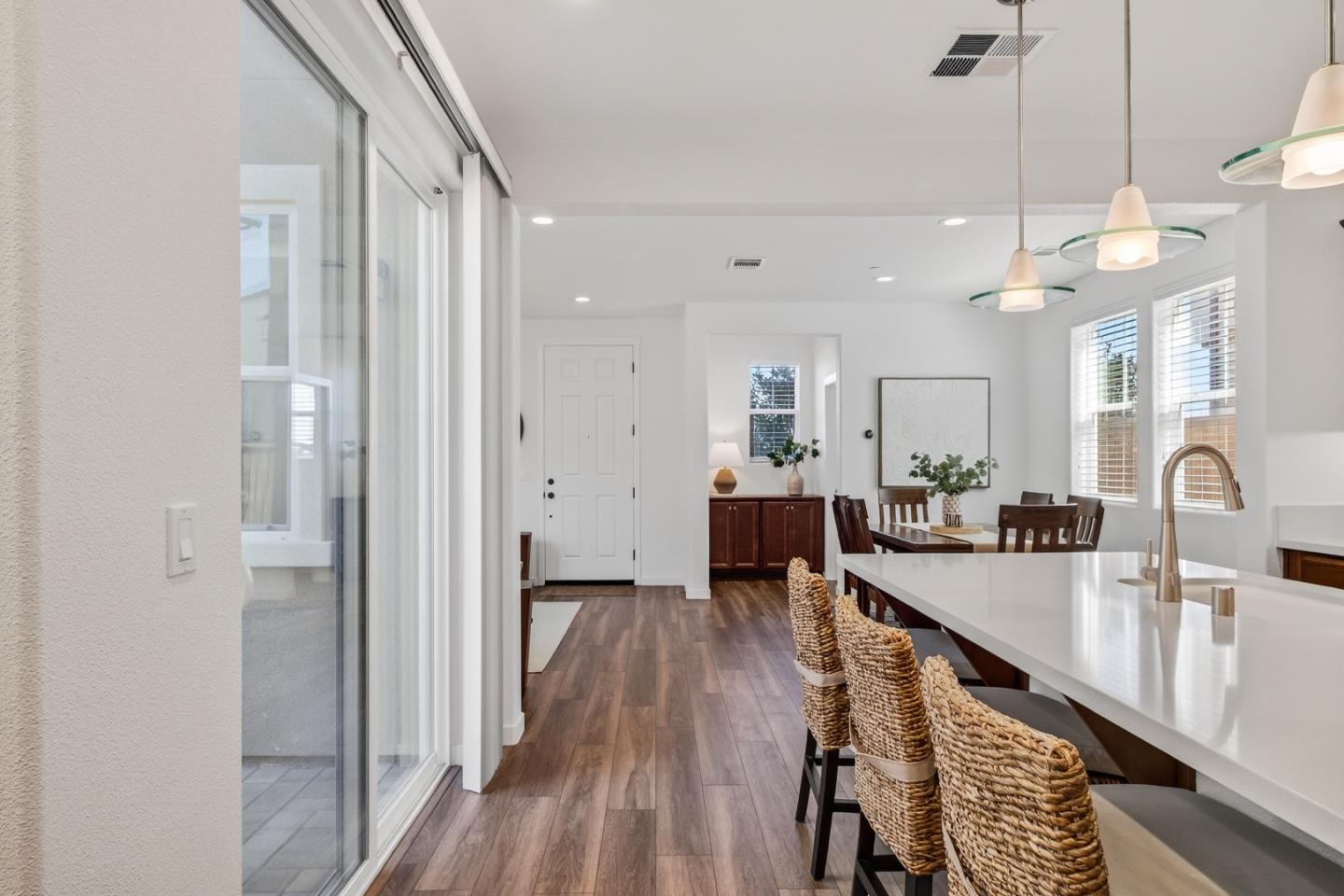 Detail Gallery Image 16 of 44 For 2975 Denali Dr, Marina,  CA 93933 - 3 Beds | 2/1 Baths