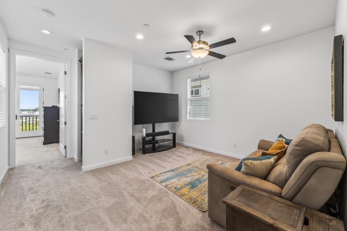 Detail Gallery Image 23 of 44 For 2975 Denali Dr, Marina,  CA 93933 - 3 Beds | 2/1 Baths