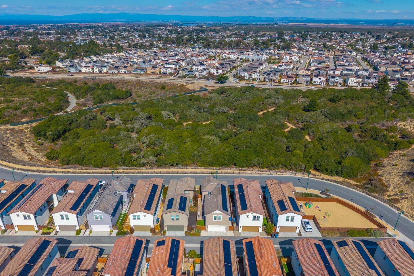 Detail Gallery Image 41 of 44 For 2975 Denali Dr, Marina,  CA 93933 - 3 Beds | 2/1 Baths