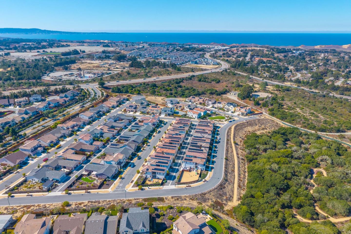 Detail Gallery Image 42 of 44 For 2975 Denali Dr, Marina,  CA 93933 - 3 Beds | 2/1 Baths