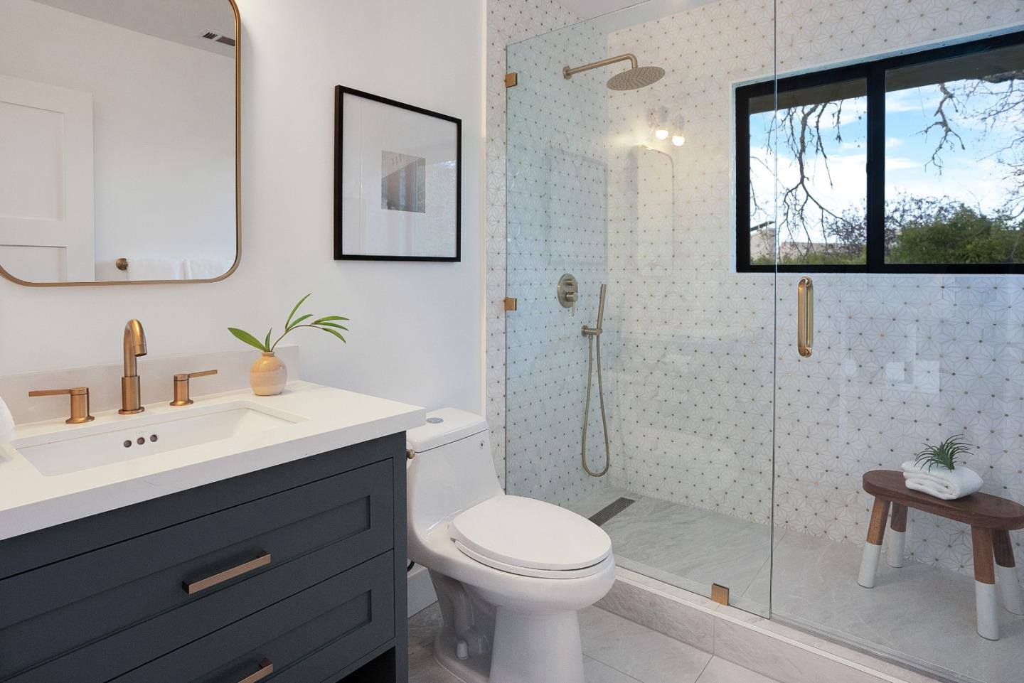 Detail Gallery Image 36 of 53 For 76 Vista Verde Way, Portola Valley,  CA 94028 - 5 Beds | 5/1 Baths