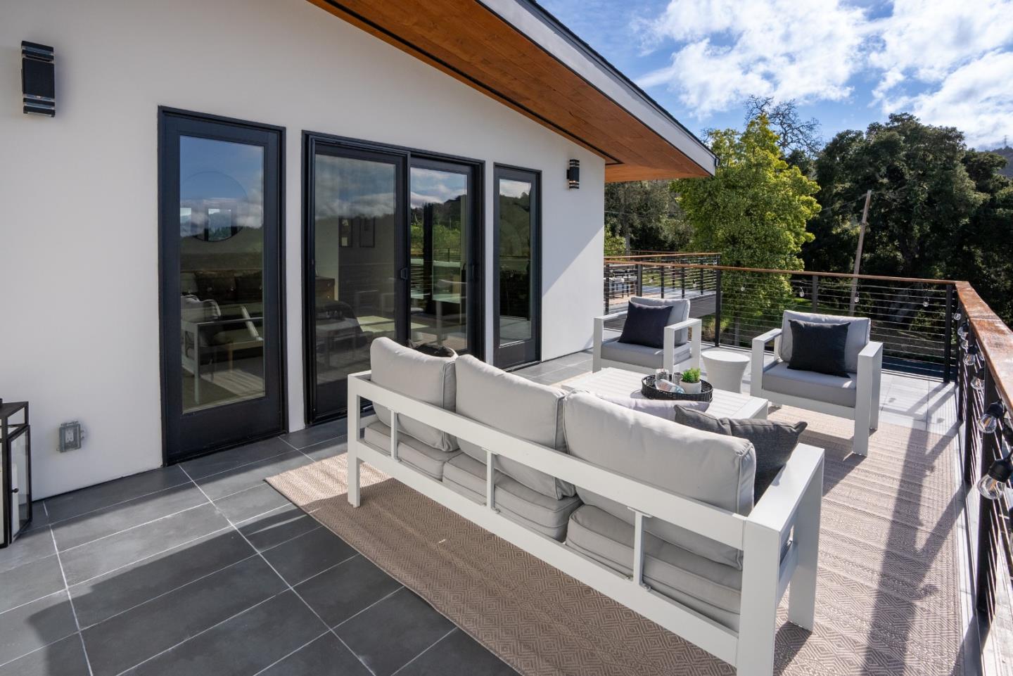 Detail Gallery Image 39 of 53 For 76 Vista Verde Way, Portola Valley,  CA 94028 - 5 Beds | 5/1 Baths