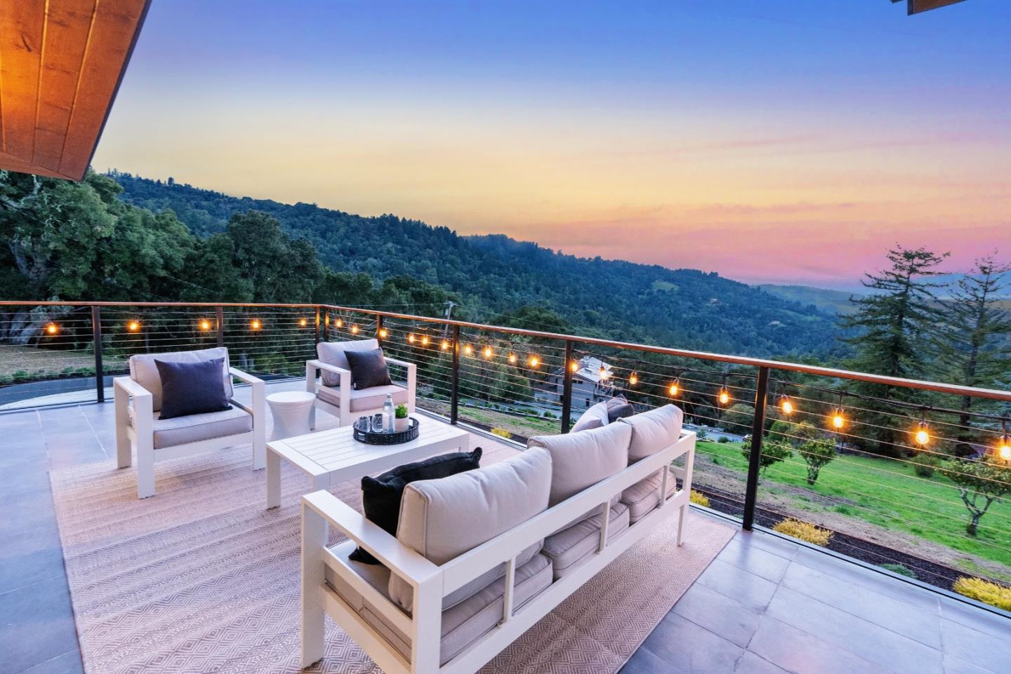 Detail Gallery Image 6 of 53 For 76 Vista Verde Way, Portola Valley,  CA 94028 - 5 Beds | 5/1 Baths