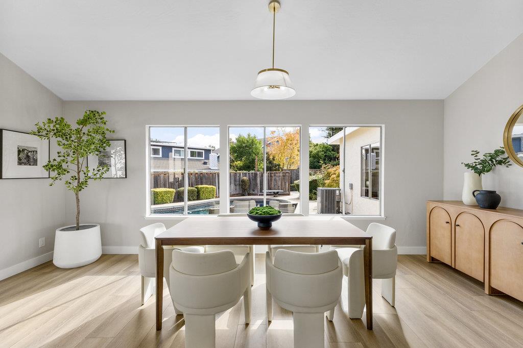 Detail Gallery Image 13 of 61 For 6222 Abbeyfield Ct, San Jose,  CA 95120 - 4 Beds | 2 Baths