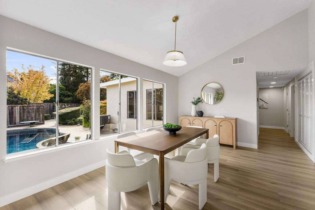 Detail Gallery Image 16 of 61 For 6222 Abbeyfield Ct, San Jose,  CA 95120 - 4 Beds | 2 Baths