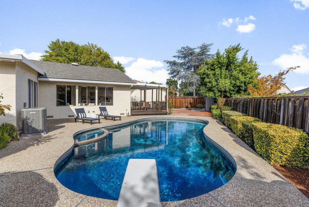 Detail Gallery Image 51 of 61 For 6222 Abbeyfield Ct, San Jose,  CA 95120 - 4 Beds | 2 Baths