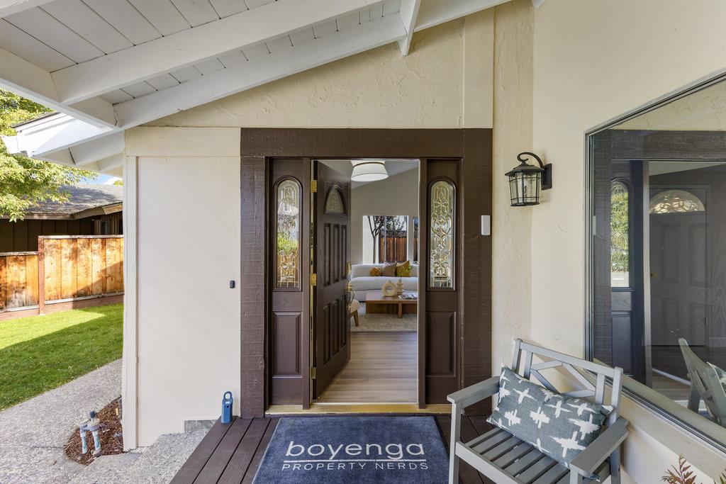 Detail Gallery Image 6 of 61 For 6222 Abbeyfield Ct, San Jose,  CA 95120 - 4 Beds | 2 Baths