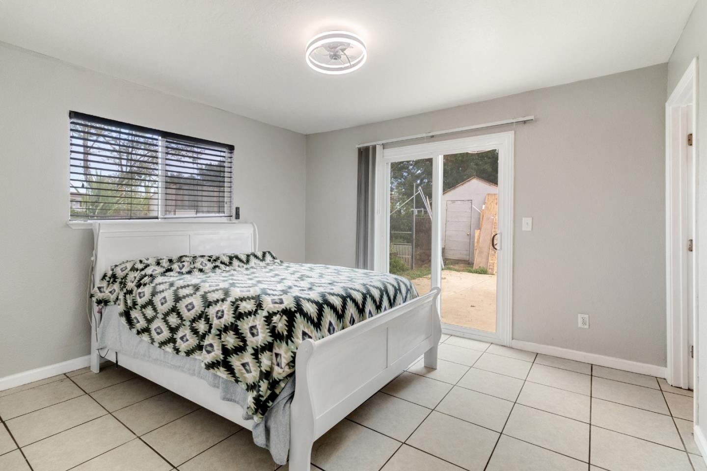 Detail Gallery Image 11 of 14 For 13183 Enid Dr, Waterford,  CA 95386 - 3 Beds | 2 Baths