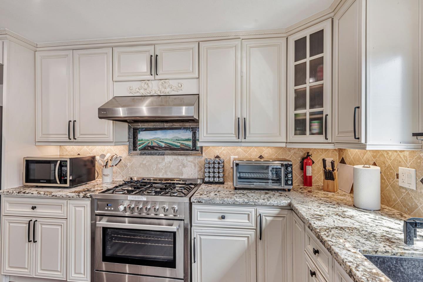 Detail Gallery Image 24 of 83 For 101 S 13th St, San Jose,  CA 95112 - – Beds | – Baths