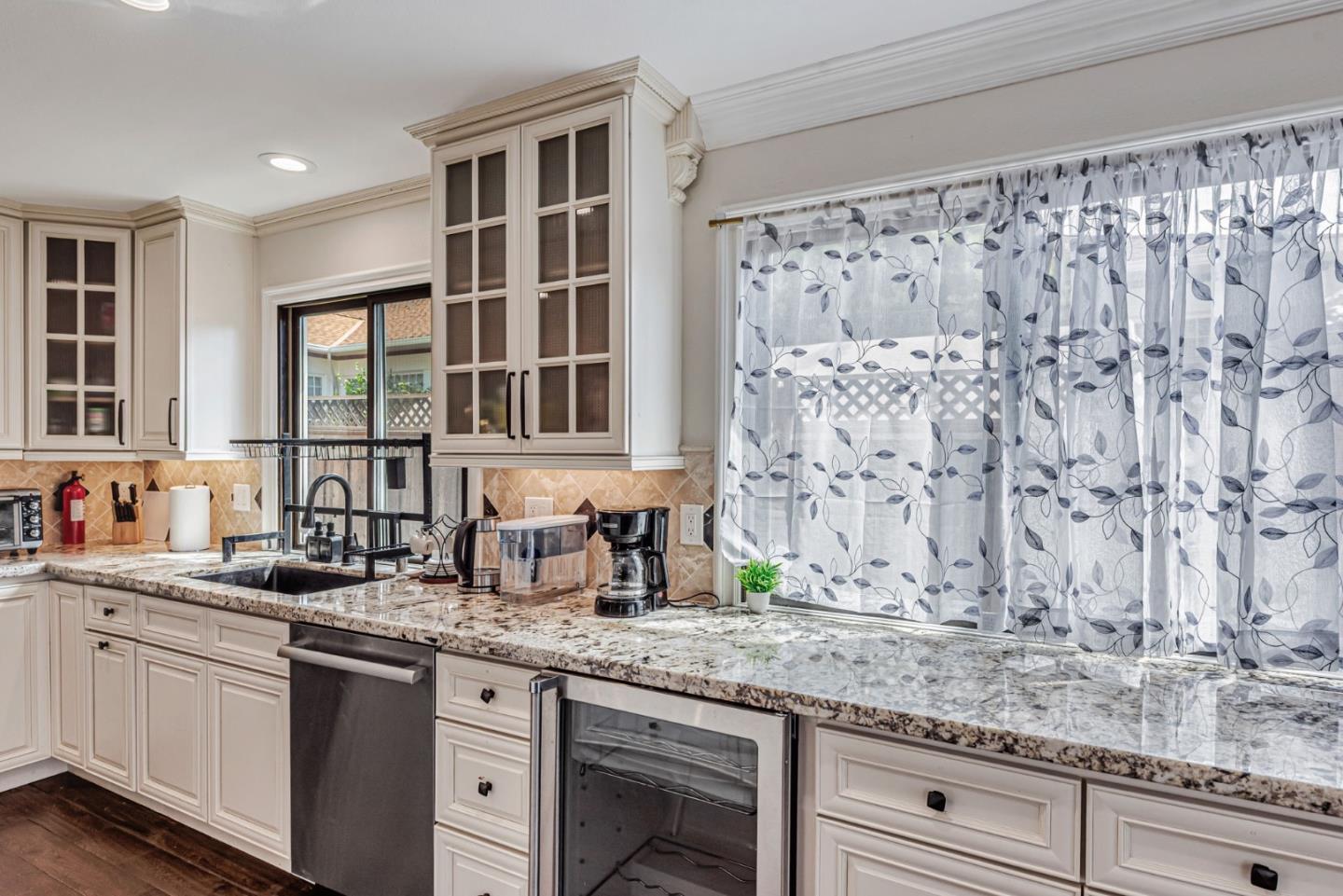 Detail Gallery Image 25 of 83 For 101 S 13th St, San Jose,  CA 95112 - – Beds | – Baths