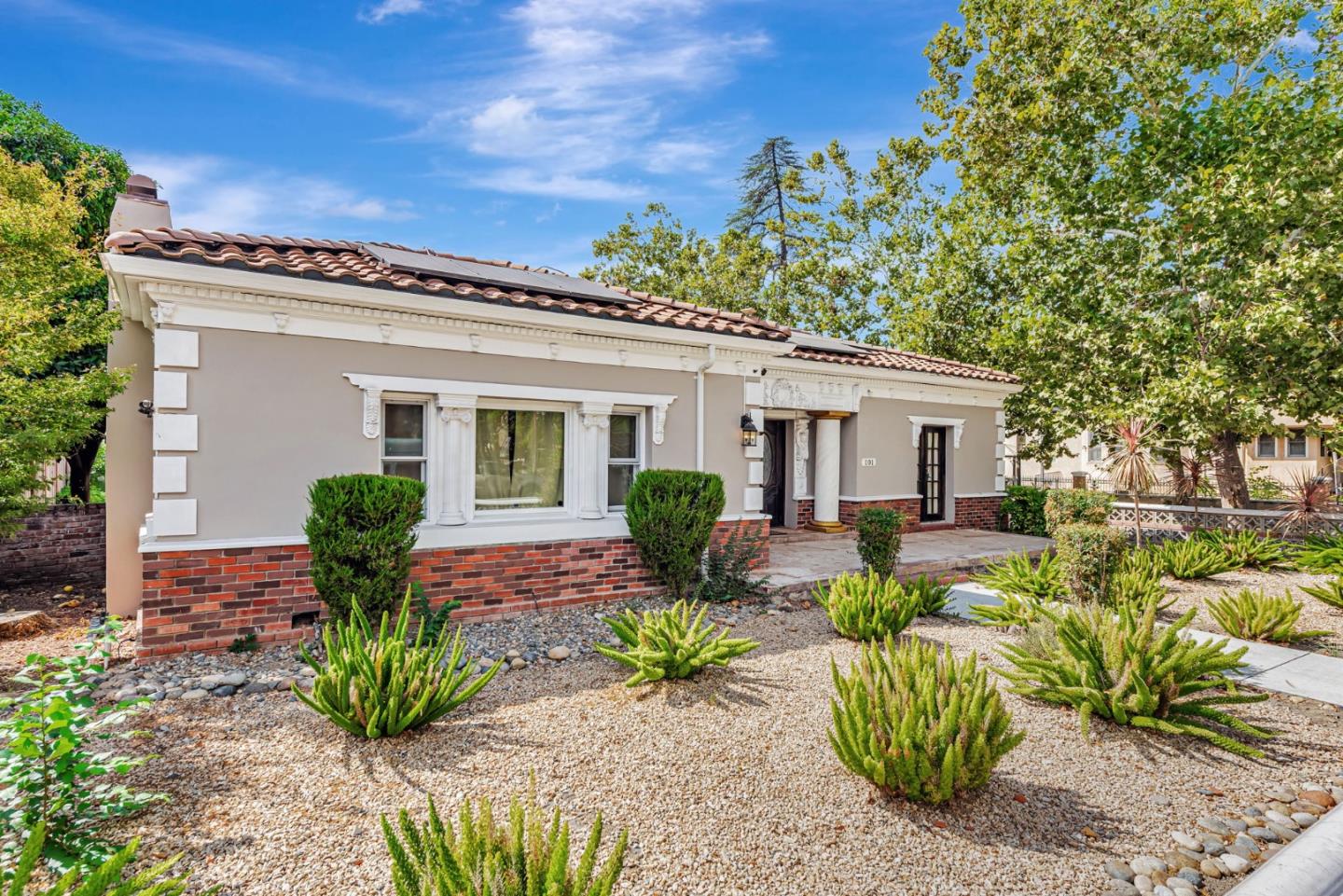 Detail Gallery Image 3 of 83 For 101 S 13th St, San Jose,  CA 95112 - – Beds | – Baths