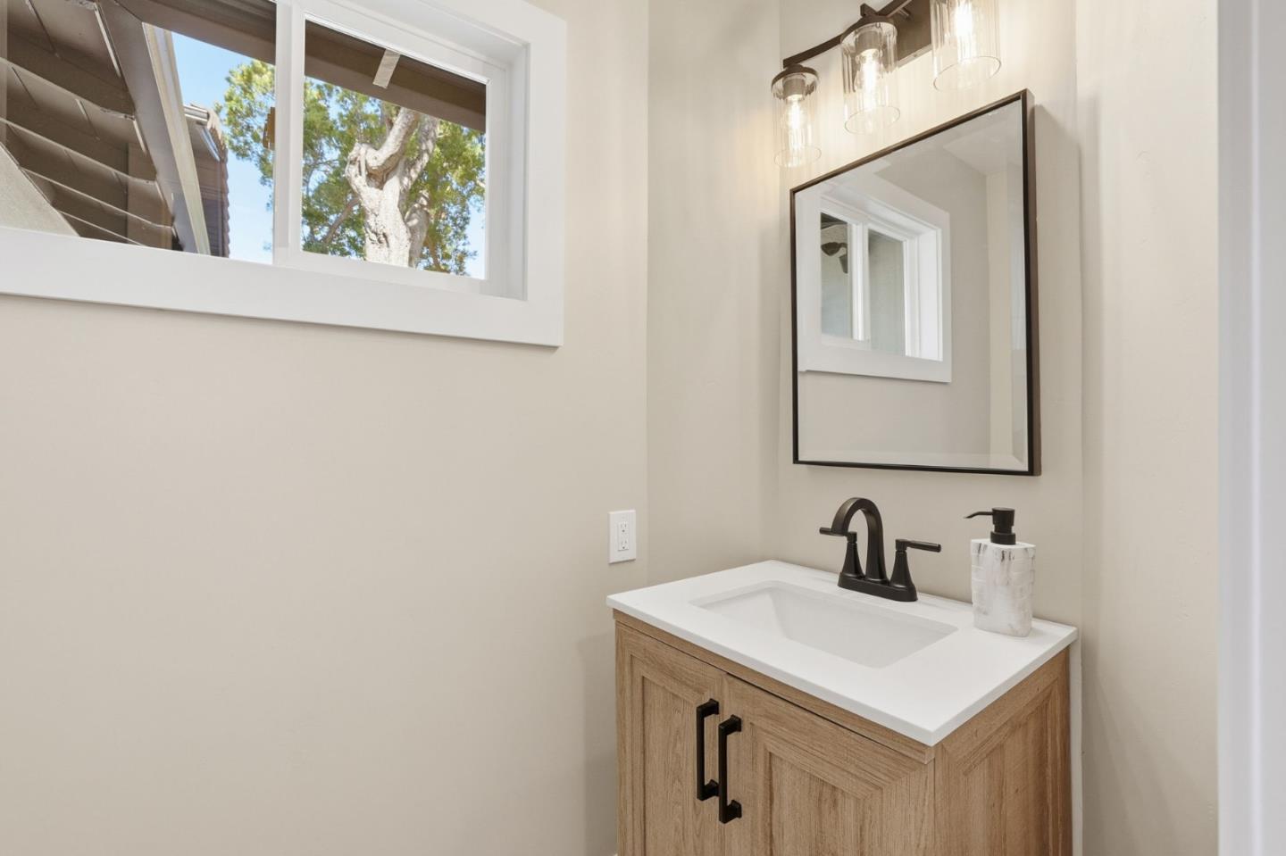 Detail Gallery Image 35 of 53 For 1174 Old Oak Dr, San Jose,  CA 95120 - 5 Beds | 3/1 Baths