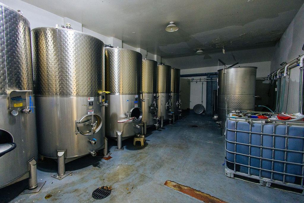 Detail Gallery Image 49 of 68 For 1001 Silverado Trail South, Saint Helena,  CA 94574 - 4 Beds | 2/1 Baths