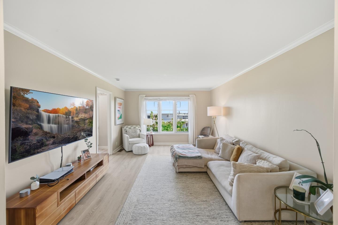 Detail Gallery Image 11 of 32 For 180 Elm St, San Carlos,  CA 94070 - – Beds | – Baths