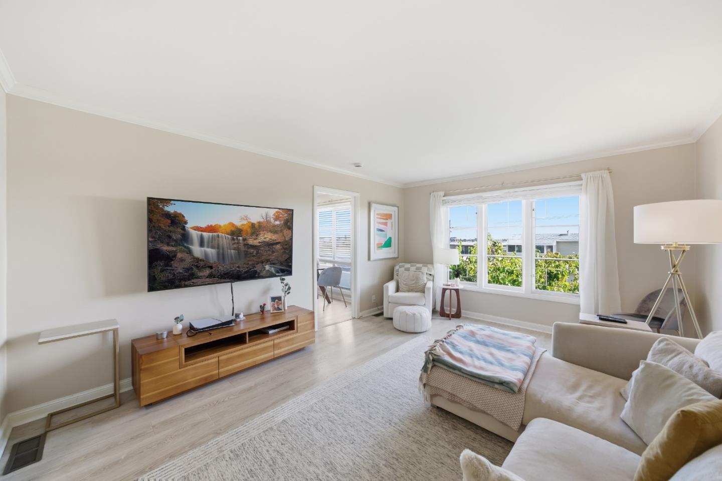 Detail Gallery Image 14 of 32 For 180 Elm St, San Carlos,  CA 94070 - – Beds | – Baths