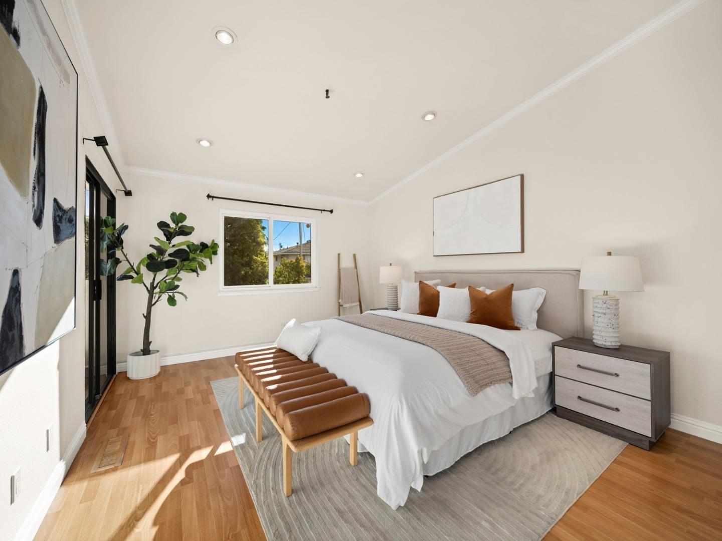 Detail Gallery Image 10 of 24 For 49 Showers Dr #D460,  Mountain View,  CA 94040 - 3 Beds | 2/1 Baths