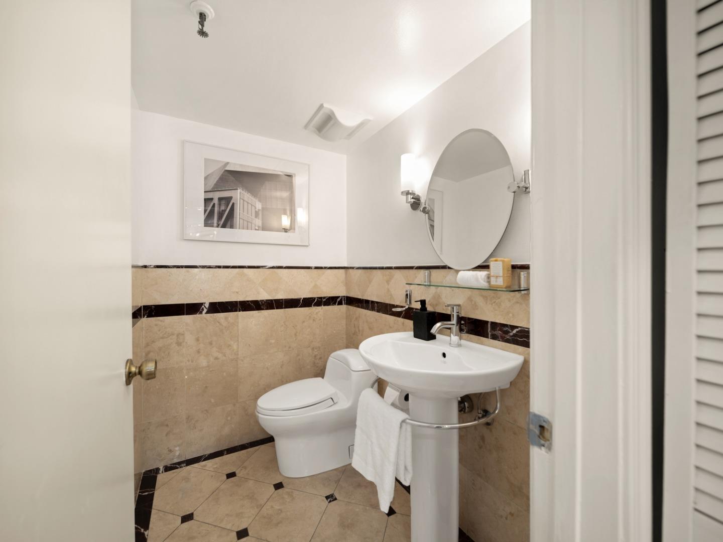 Detail Gallery Image 17 of 24 For 49 Showers Dr #D460,  Mountain View,  CA 94040 - 3 Beds | 2/1 Baths