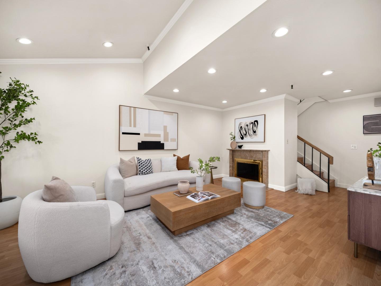 Detail Gallery Image 3 of 24 For 49 Showers Dr #D460,  Mountain View,  CA 94040 - 3 Beds | 2/1 Baths