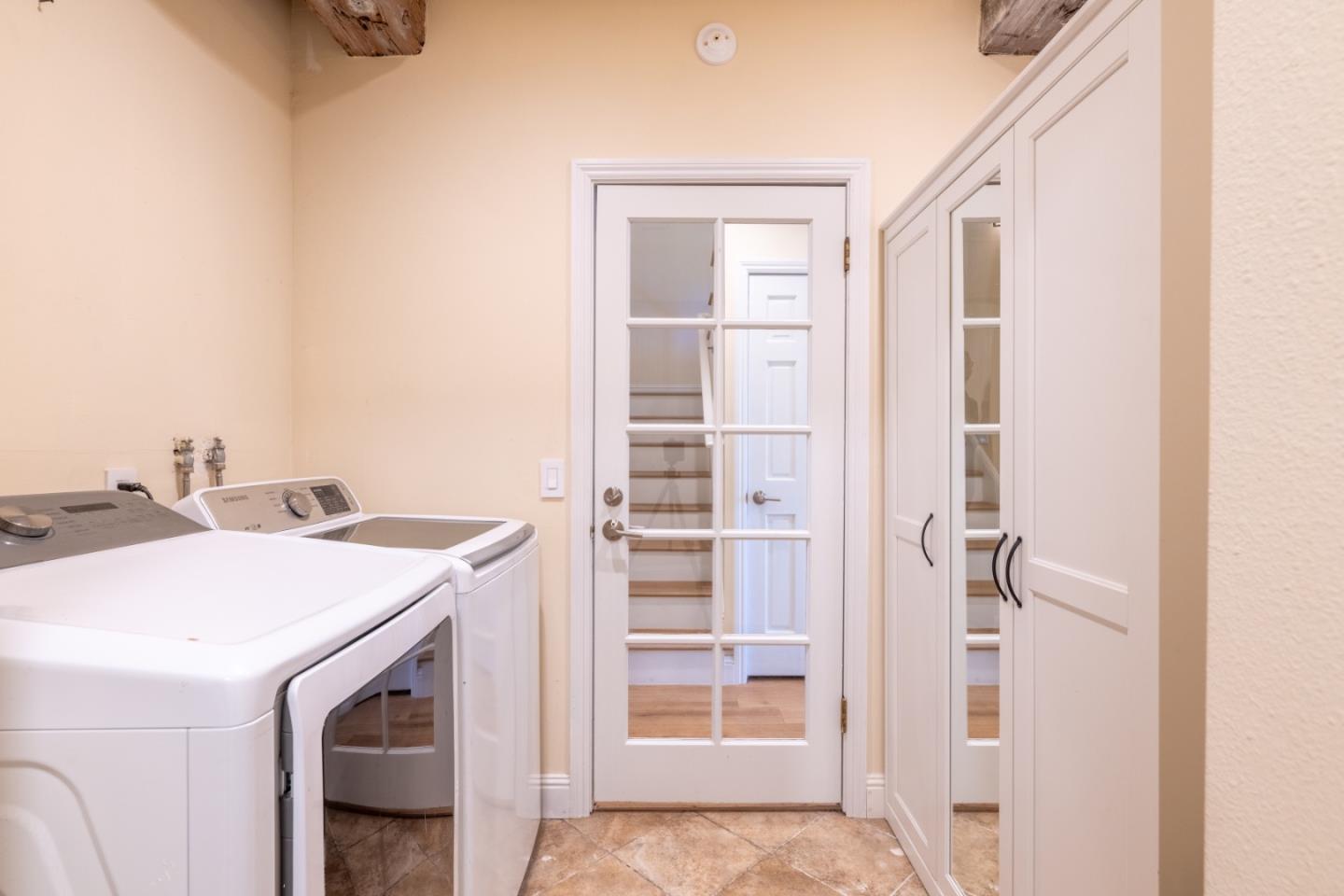 Detail Gallery Image 22 of 33 For 31315 via La Naranga, Carmel Valley,  CA 93924 - 4 Beds | 3/1 Baths