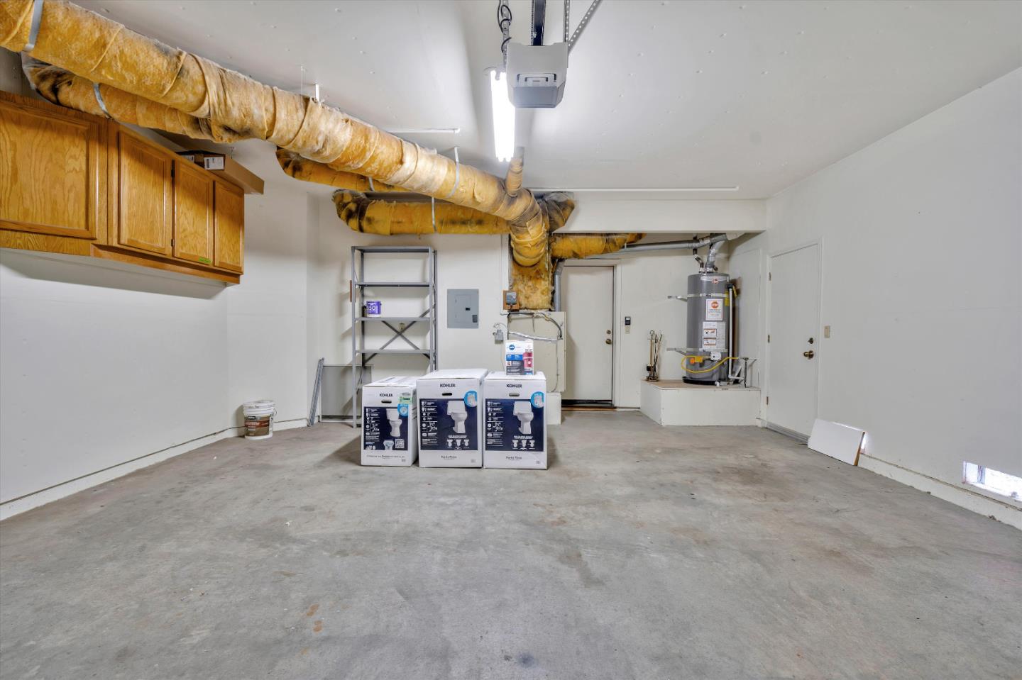 Detail Gallery Image 14 of 44 For 824 Bay Harbour Dr, Redwood City,  CA 94065 - 4 Beds | 3 Baths