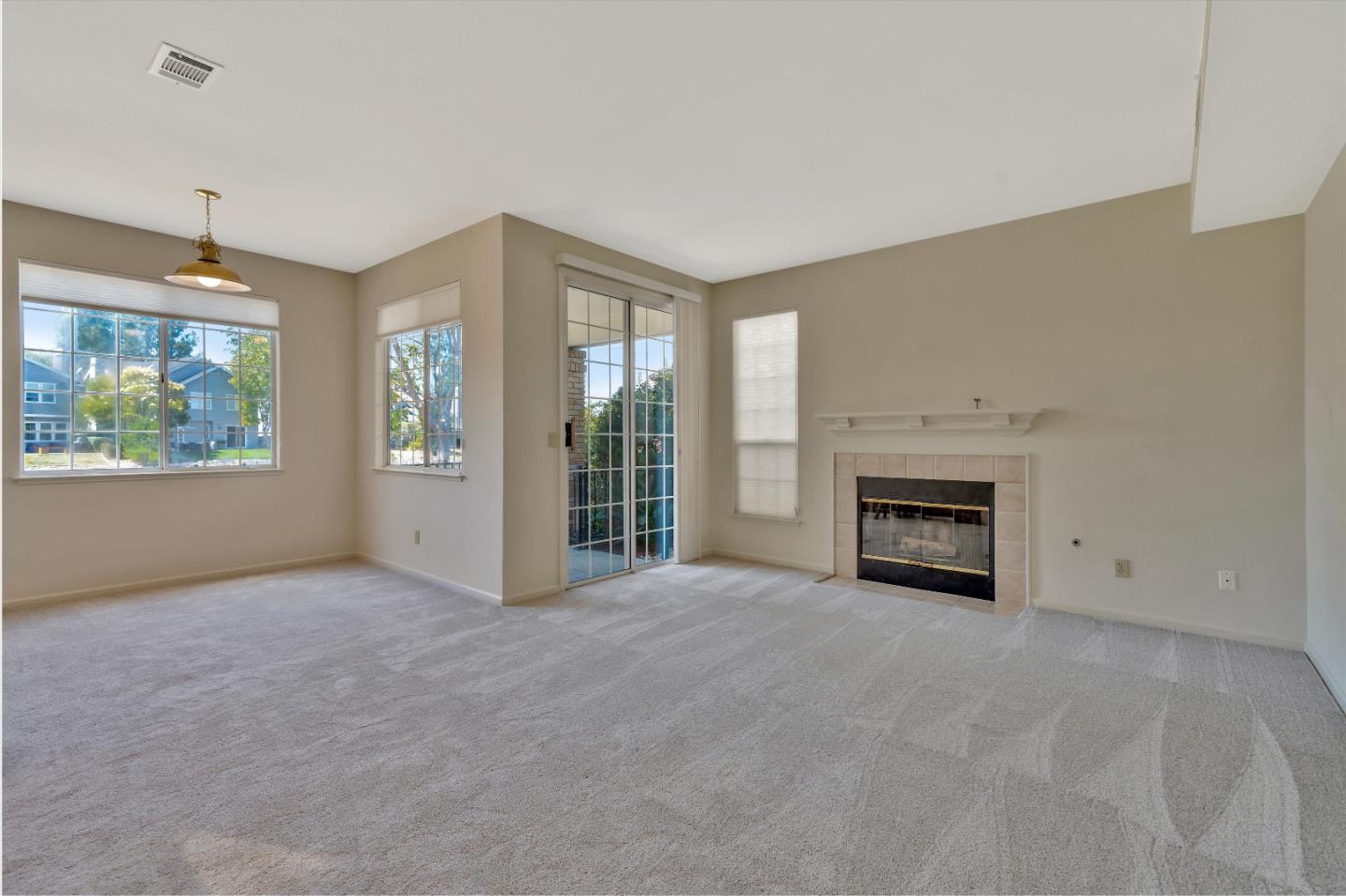 Detail Gallery Image 16 of 44 For 824 Bay Harbour Dr, Redwood City,  CA 94065 - 4 Beds | 3 Baths