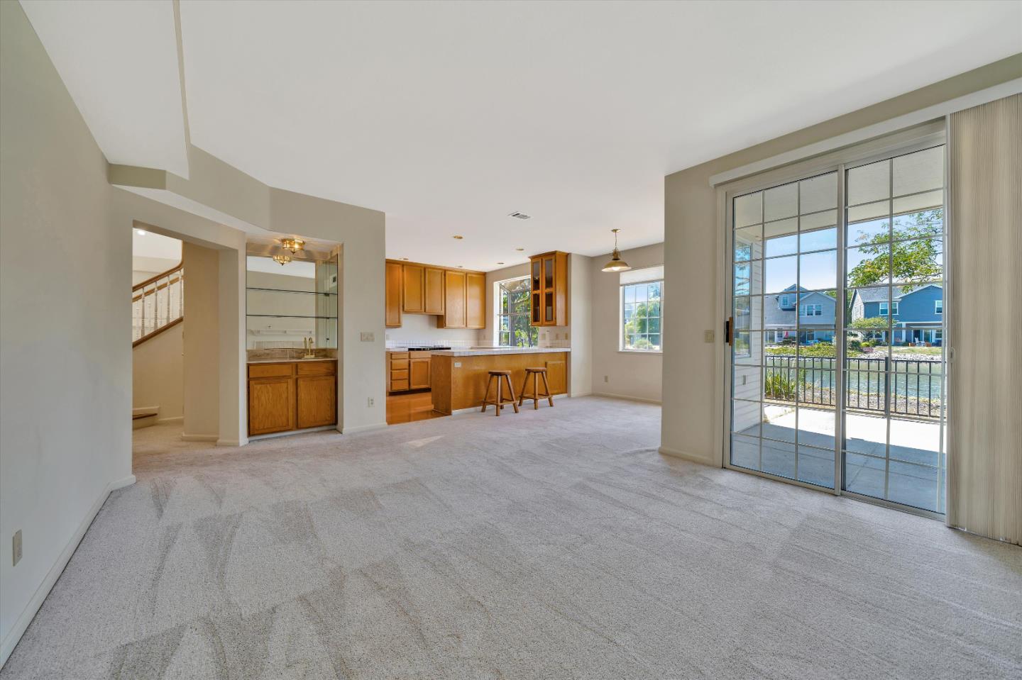 Detail Gallery Image 17 of 44 For 824 Bay Harbour Dr, Redwood City,  CA 94065 - 4 Beds | 3 Baths