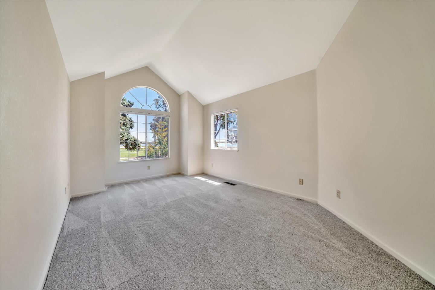 Detail Gallery Image 30 of 44 For 824 Bay Harbour Dr, Redwood City,  CA 94065 - 4 Beds | 3 Baths