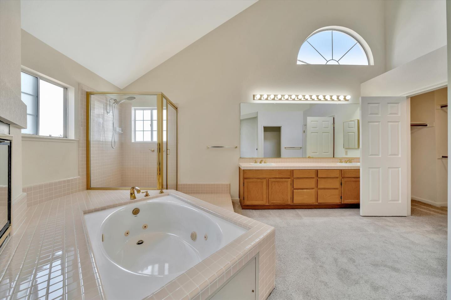 Detail Gallery Image 36 of 44 For 824 Bay Harbour Dr, Redwood City,  CA 94065 - 4 Beds | 3 Baths