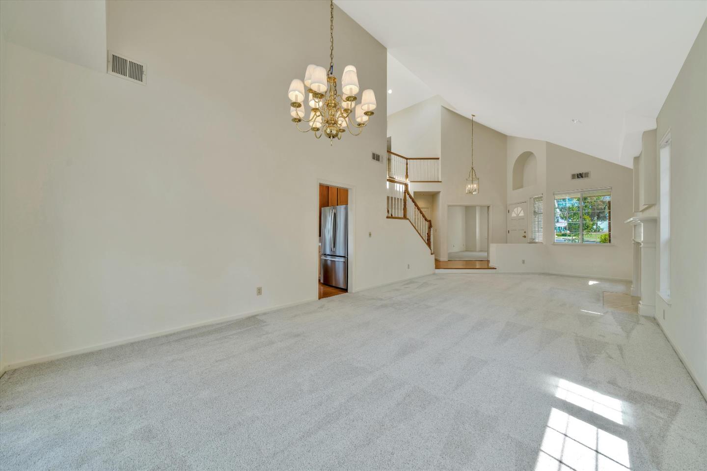 Detail Gallery Image 6 of 44 For 824 Bay Harbour Dr, Redwood City,  CA 94065 - 4 Beds | 3 Baths