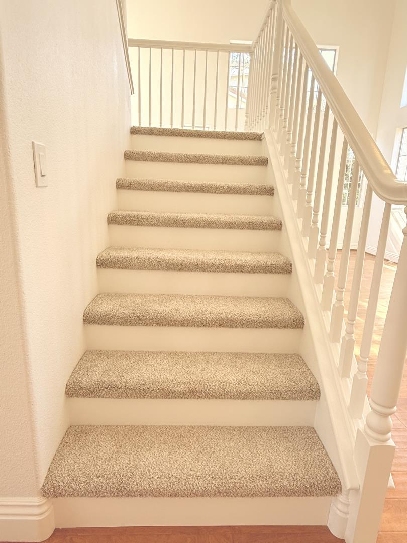 Detail Gallery Image 48 of 54 For 21905 Azure Crest Ct, Salinas,  CA 93908 - 3 Beds | 2/1 Baths