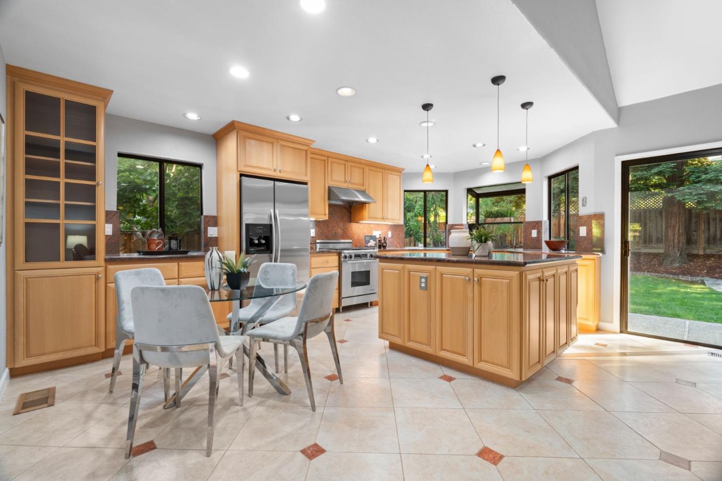 Detail Gallery Image 20 of 46 For 44423 View Point Cir, Fremont,  CA 94539 - 4 Beds | 2 Baths