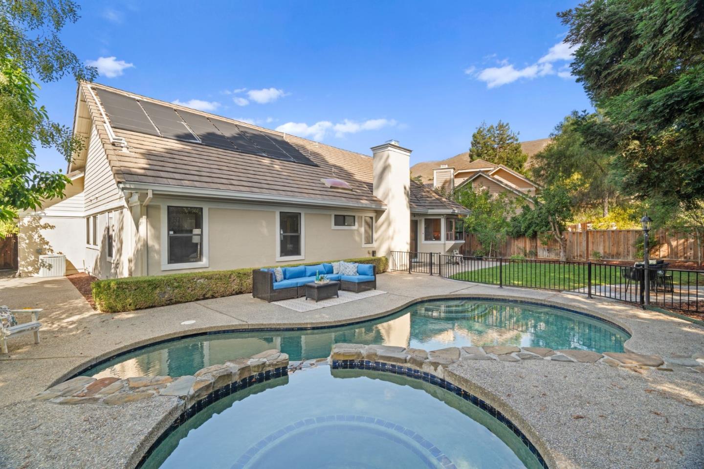 Detail Gallery Image 44 of 46 For 44423 View Point Cir, Fremont,  CA 94539 - 4 Beds | 2 Baths