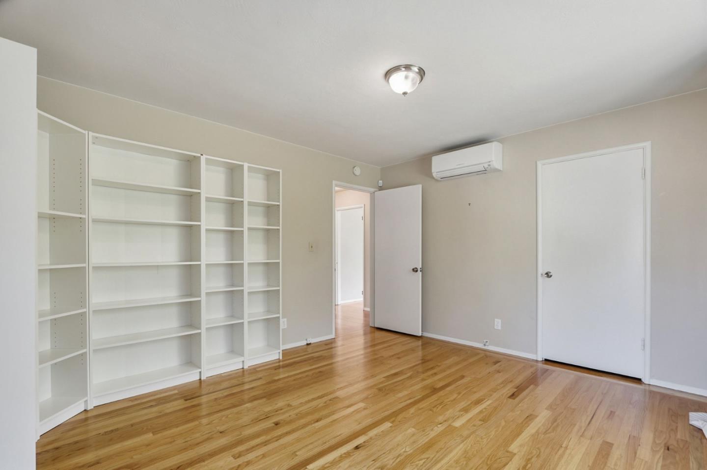 Detail Gallery Image 30 of 40 For 179 Giffin Rd, Los Altos,  CA 94022 - 2 Beds | 2 Baths