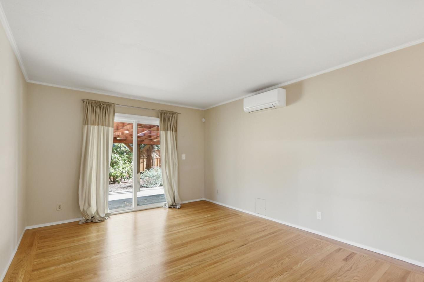 Detail Gallery Image 35 of 40 For 179 Giffin Rd, Los Altos,  CA 94022 - 2 Beds | 2 Baths