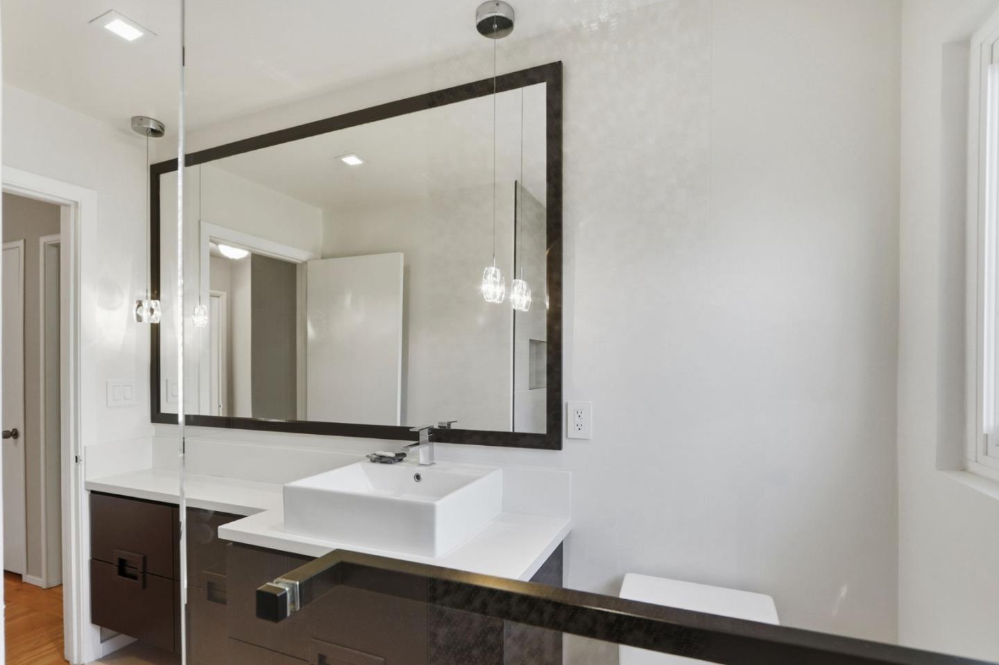 Detail Gallery Image 38 of 40 For 179 Giffin Rd, Los Altos,  CA 94022 - 2 Beds | 2 Baths