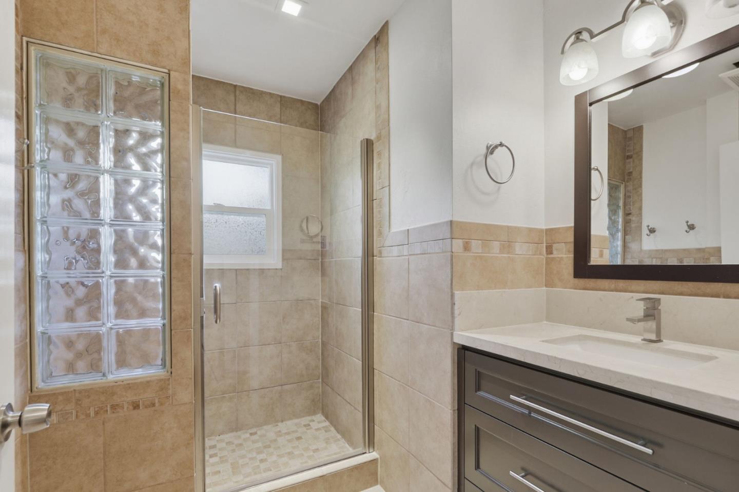 Detail Gallery Image 39 of 40 For 179 Giffin Rd, Los Altos,  CA 94022 - 2 Beds | 2 Baths