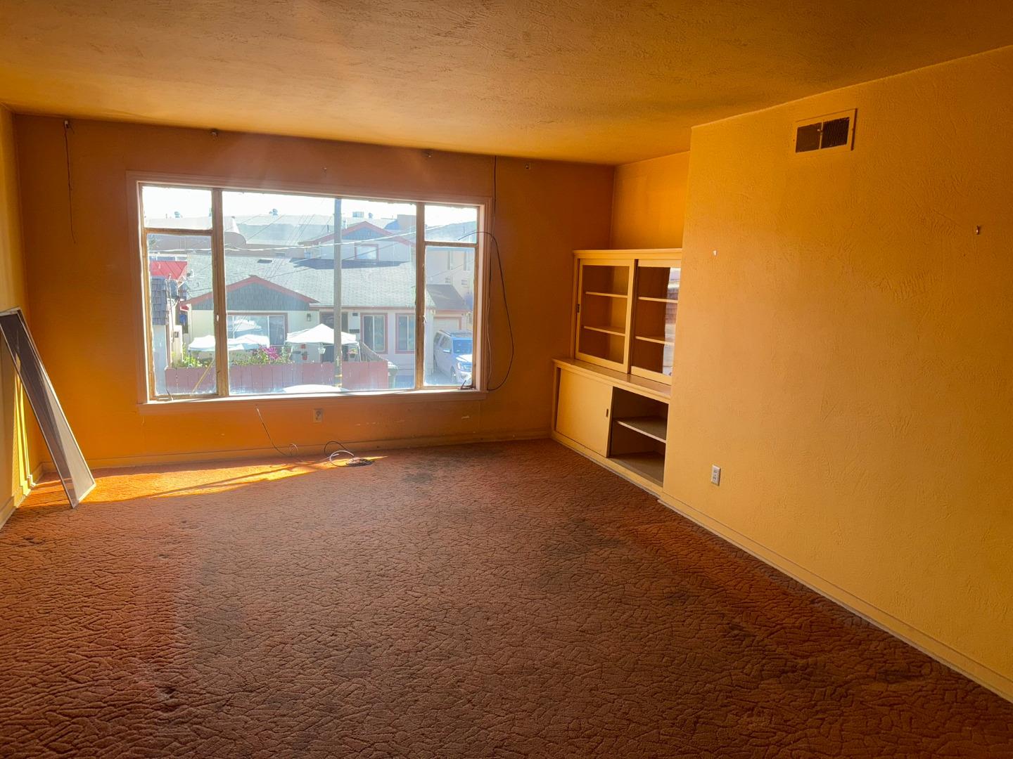 Detail Gallery Image 19 of 30 For 3 S Wood St, Salinas,  CA 93905 - – Beds | – Baths