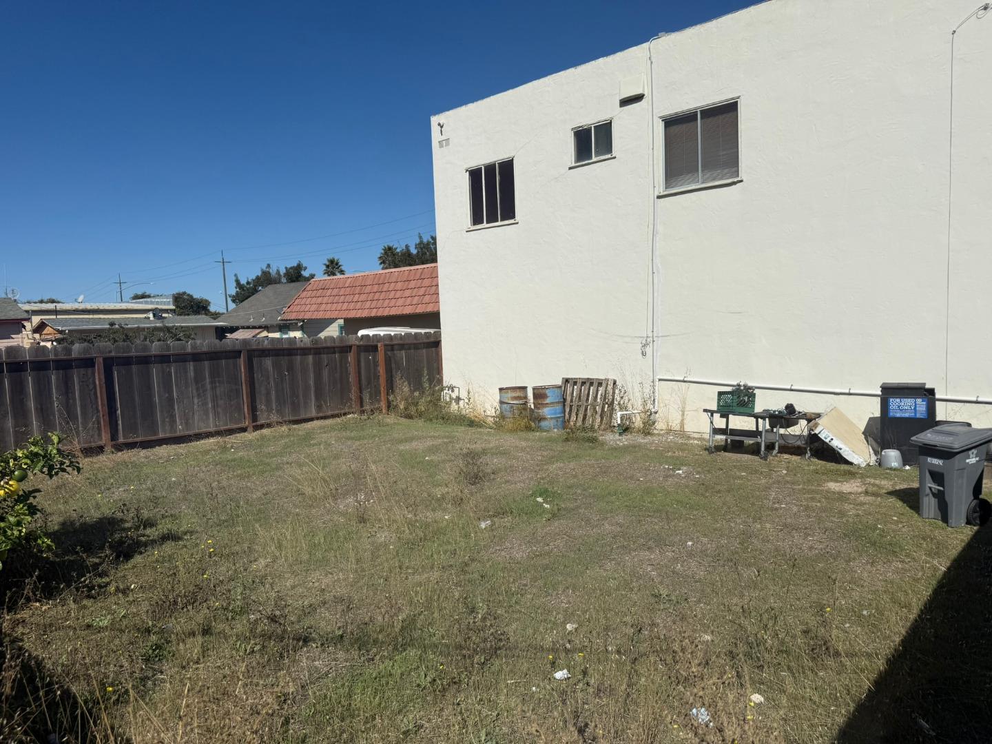 Detail Gallery Image 3 of 30 For 3 S Wood St, Salinas,  CA 93905 - – Beds | – Baths