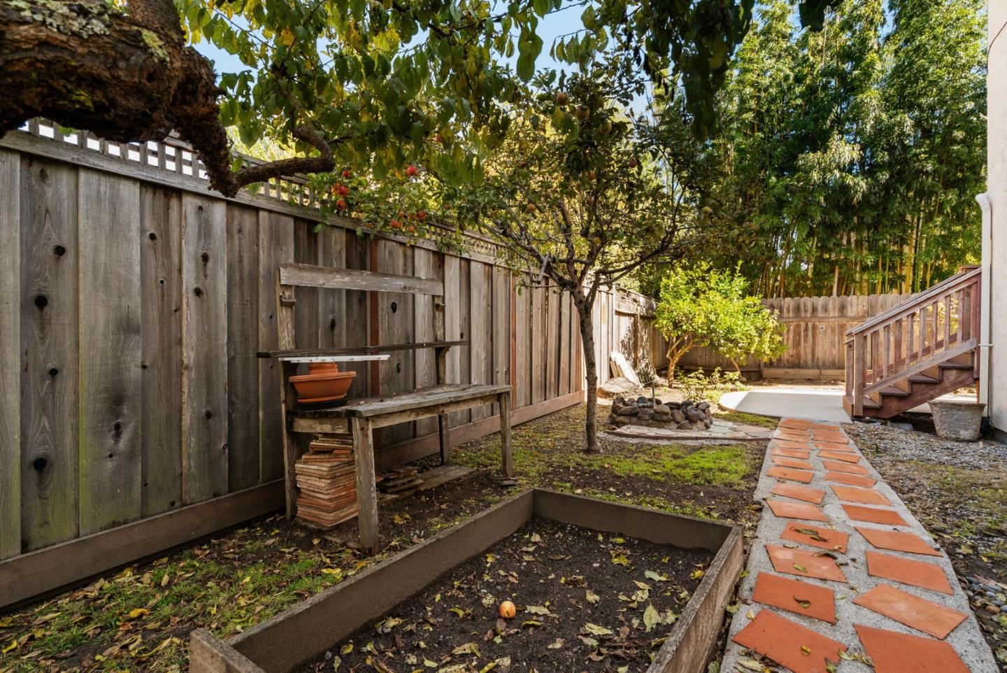Detail Gallery Image 51 of 56 For 1735 Matthews Ln, Santa Cruz,  CA 95062 - 3 Beds | 2 Baths