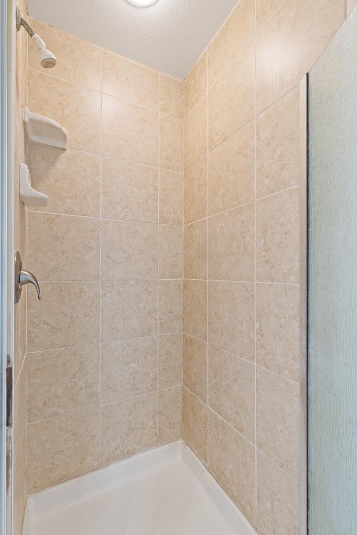 Detail Gallery Image 29 of 36 For 15 Morena, Irvine,  CA 92612 - 2 Beds | 2/1 Baths