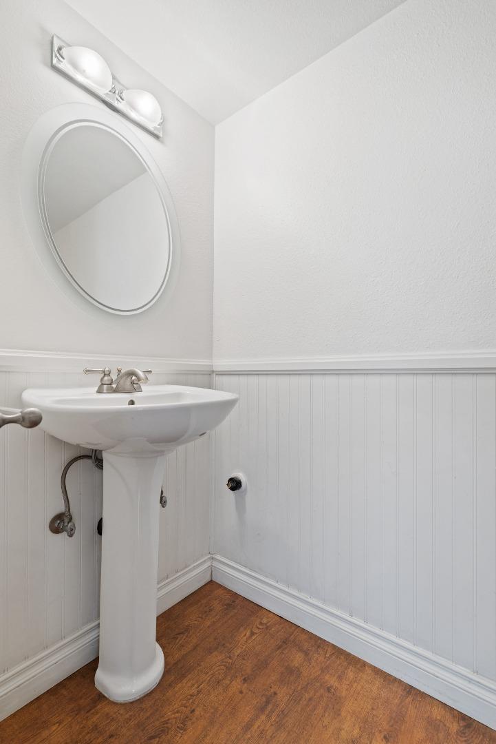 Detail Gallery Image 32 of 36 For 15 Morena, Irvine,  CA 92612 - 2 Beds | 2/1 Baths